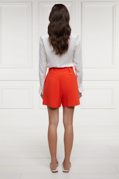 Holland Cooper Tailored Linen Short in Neroli Model Back