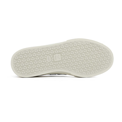 Veja Campo Trainer in Extra White & Black Sole
