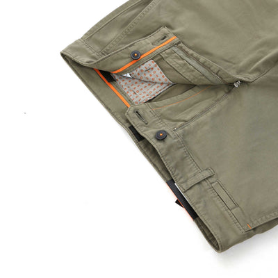 BOSS Chino Regular 1 Chino in Khaki Waist