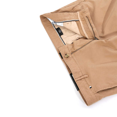 BOSS Slice Short Short in Medium Beige Fly
