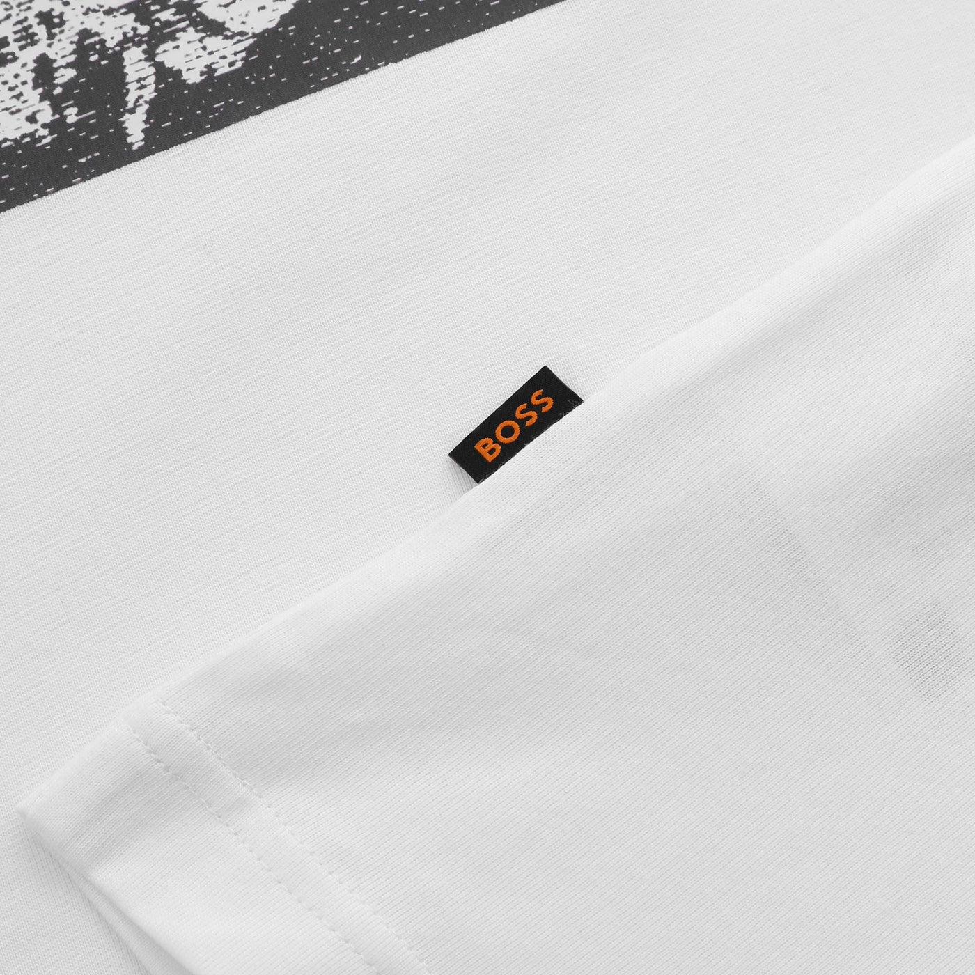 BOSS TE Lupo in White logo2