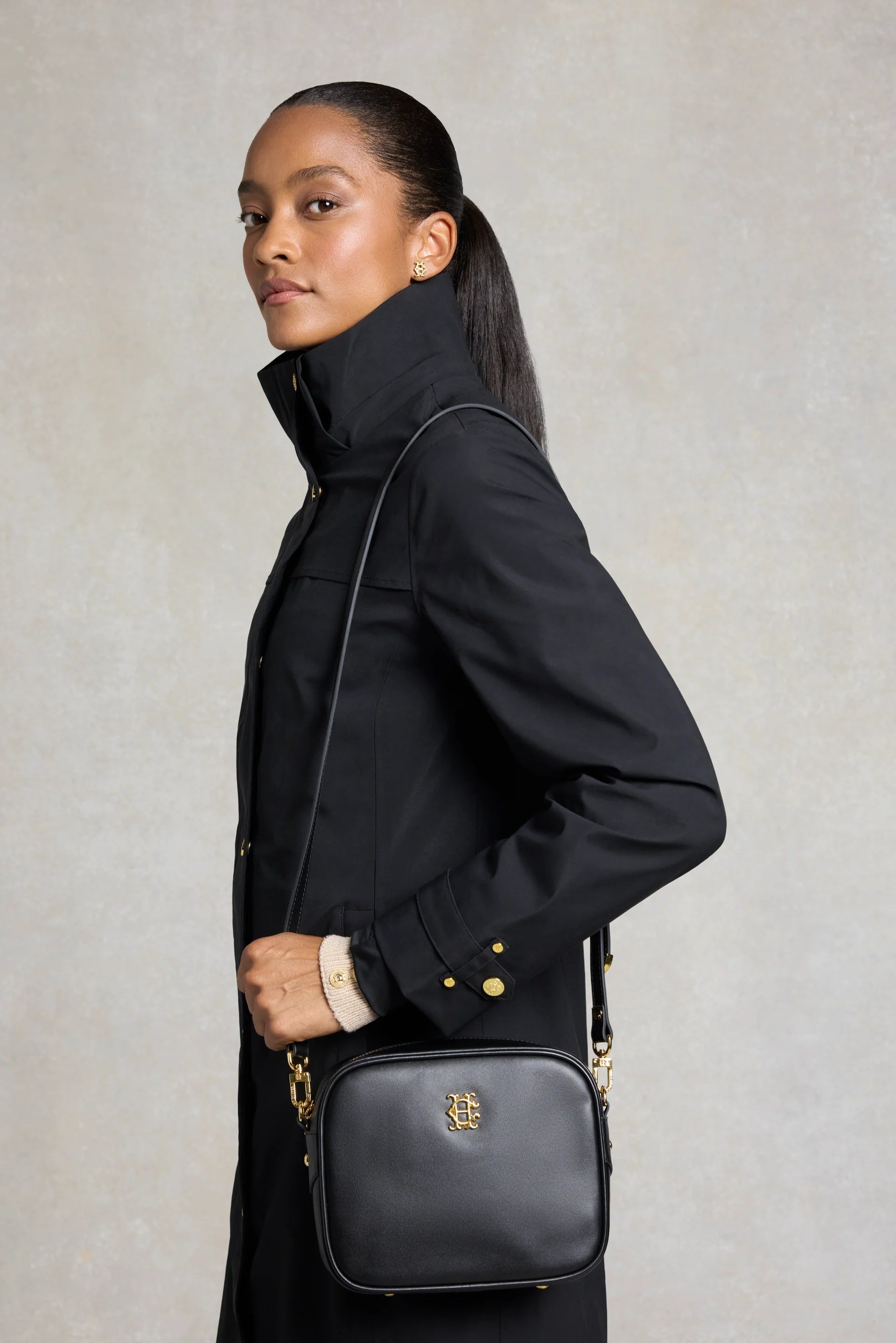 Holland Cooper Country Camera Bag in Black Leather