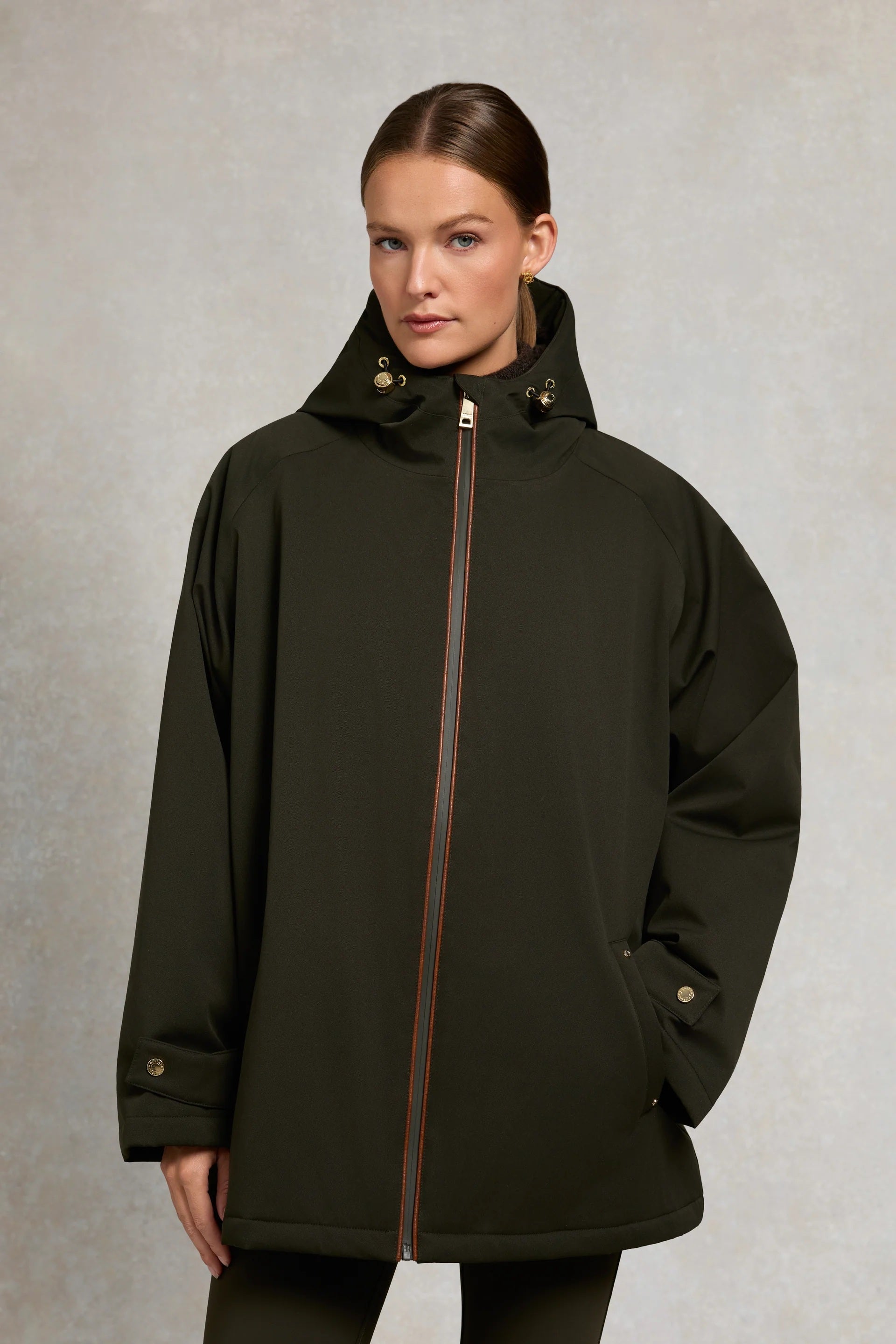 Holland Cooper One Size Waterproof Jacket in Khaki