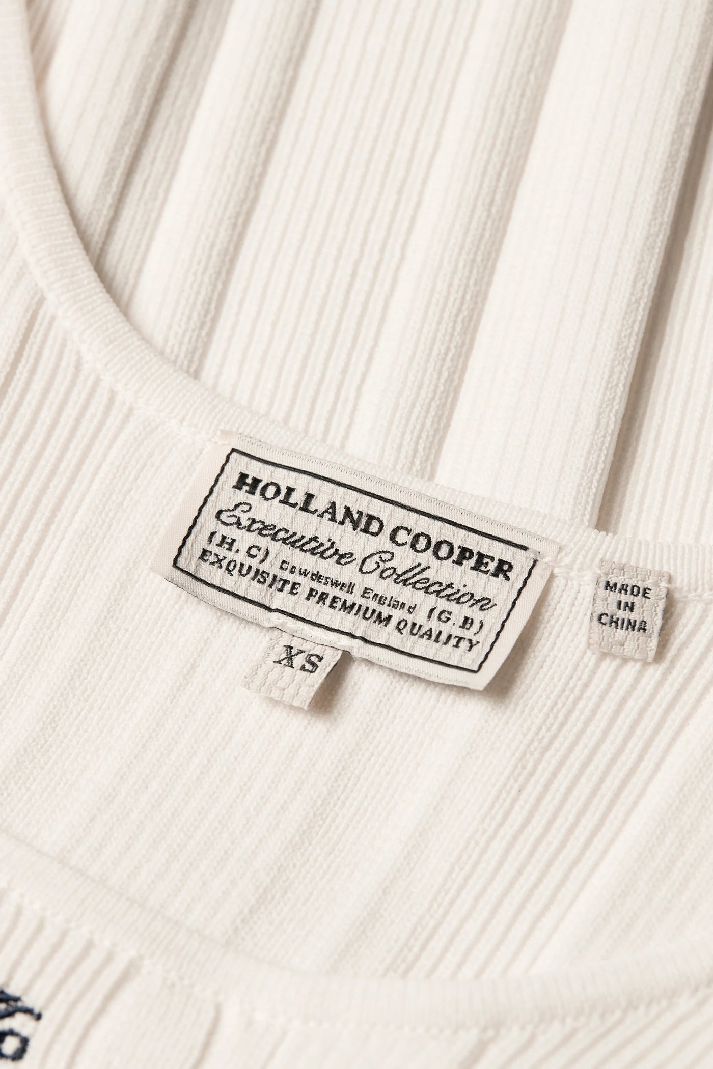 Holland Cooper Ruby Knitted Vest in White Detail