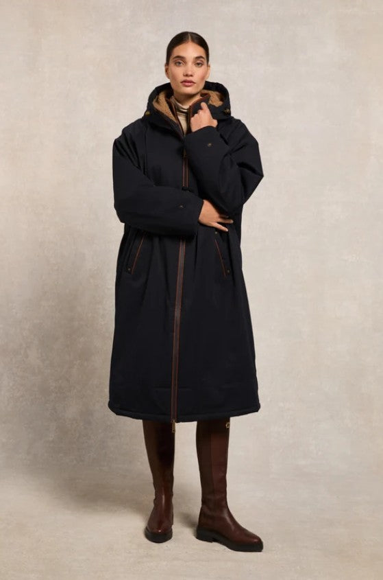 Holland Cooper One Size Waterproof Coat in Ink Navy
