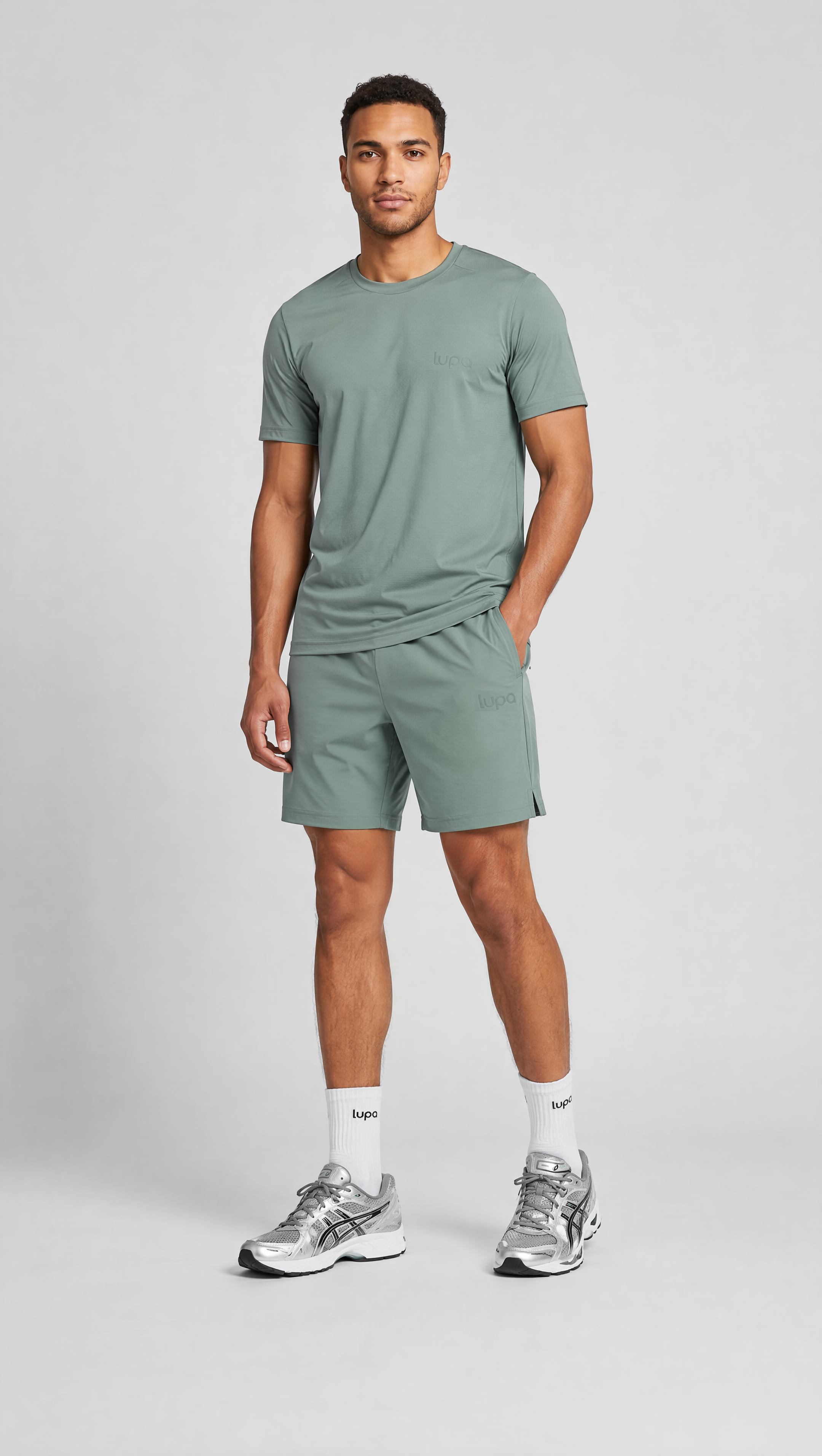 Lupa Vienna Short in Olive