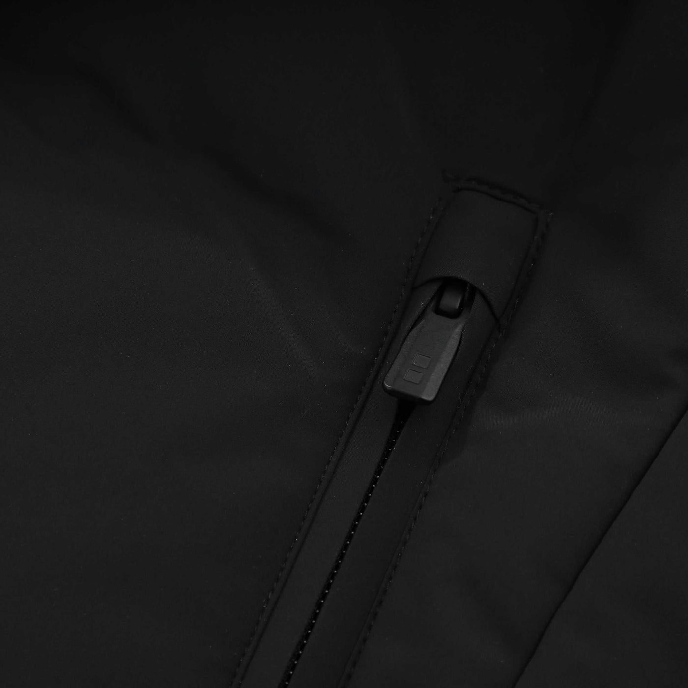UBR Bolt Jacket in Black Zip