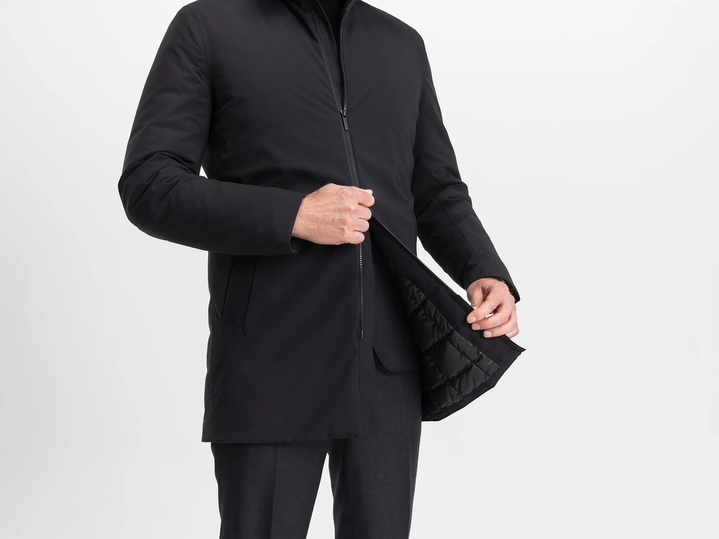 UBR Quantum Jacket in Black