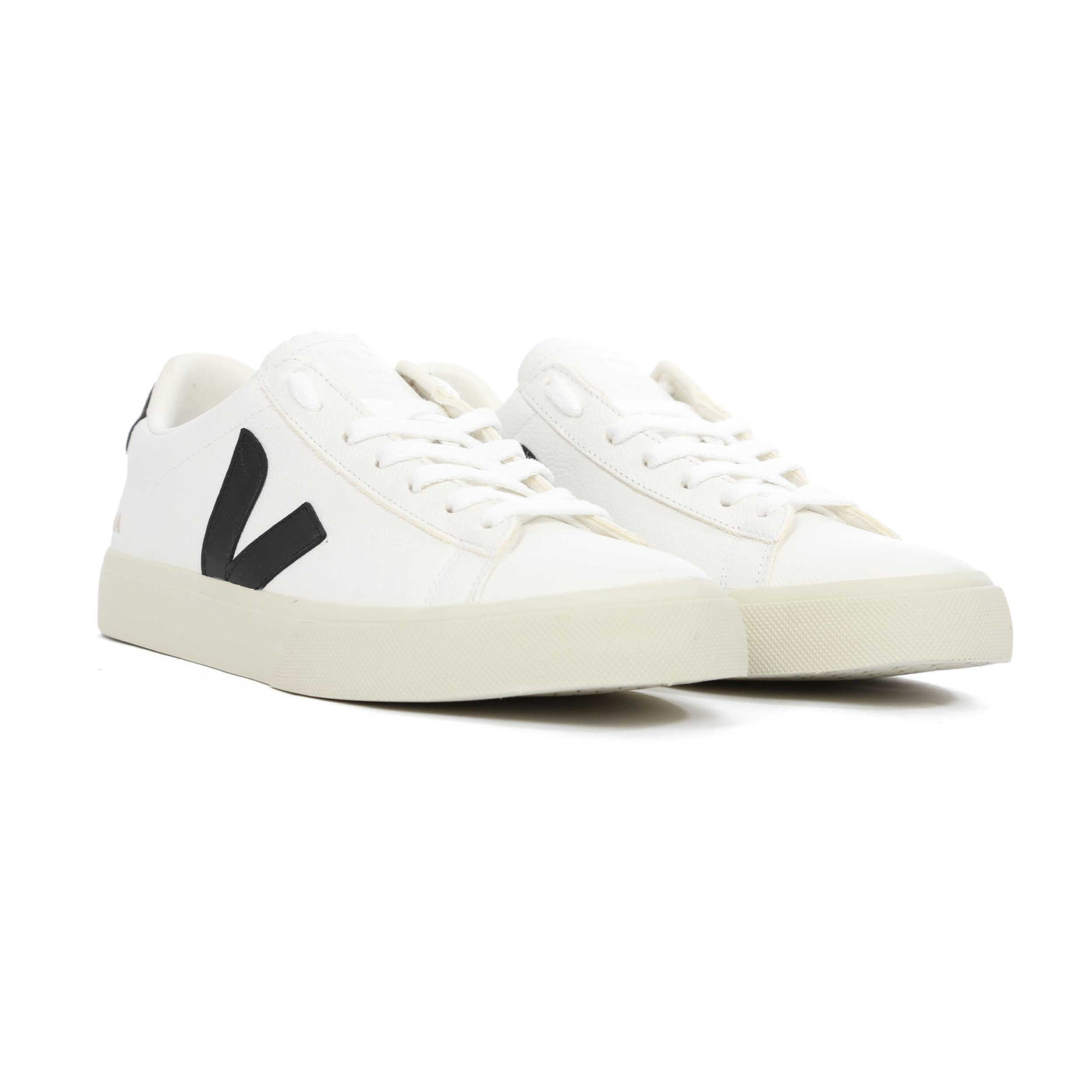 Veja Campo Trainer in Extra White & Black Pair