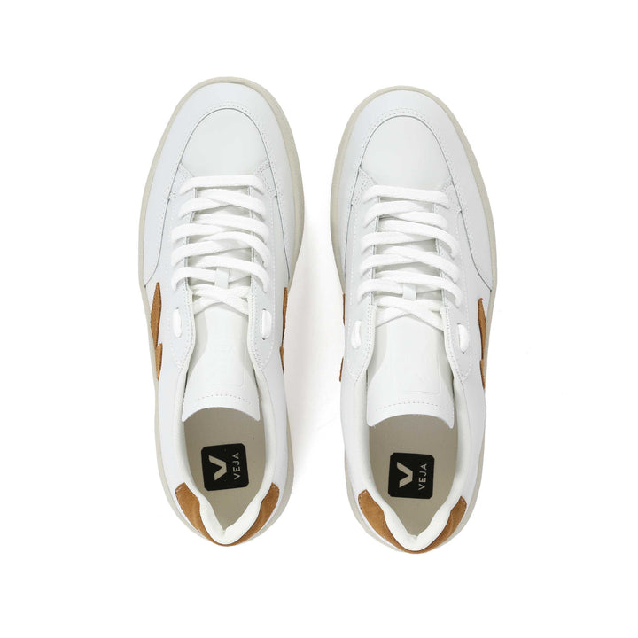 Veja V-12 Trainer in Extra White \u0026 Camel | Veja – Norton Barrie