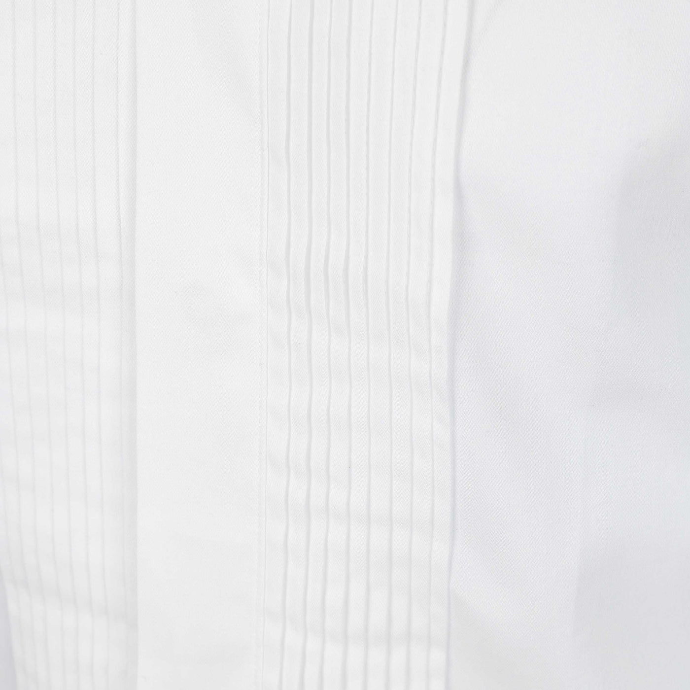 Remus Ashton Dinner Shirt in White Bib
