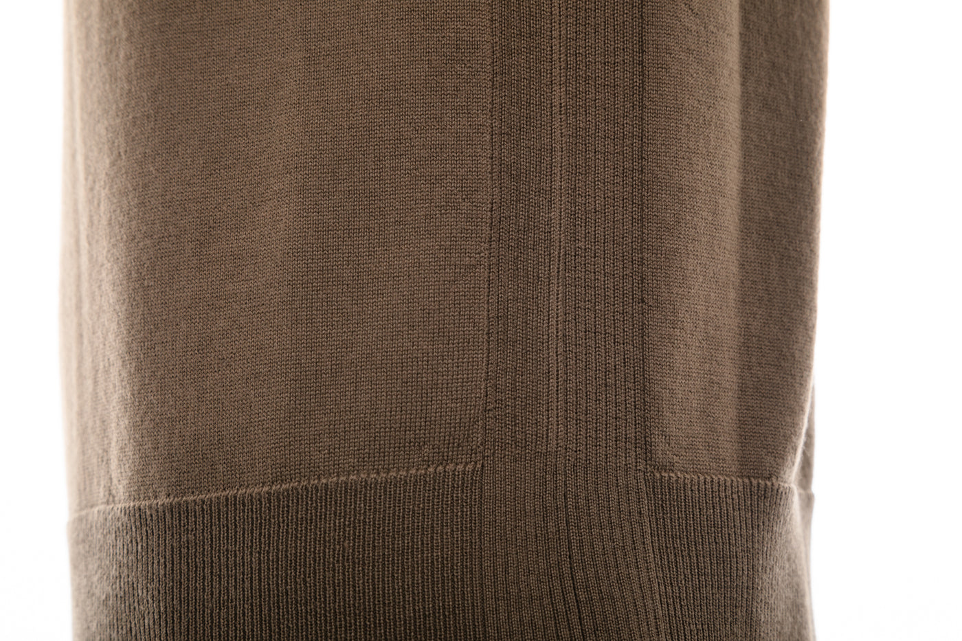 Belstaff Kilmington Knitwear in Earth Side Detail